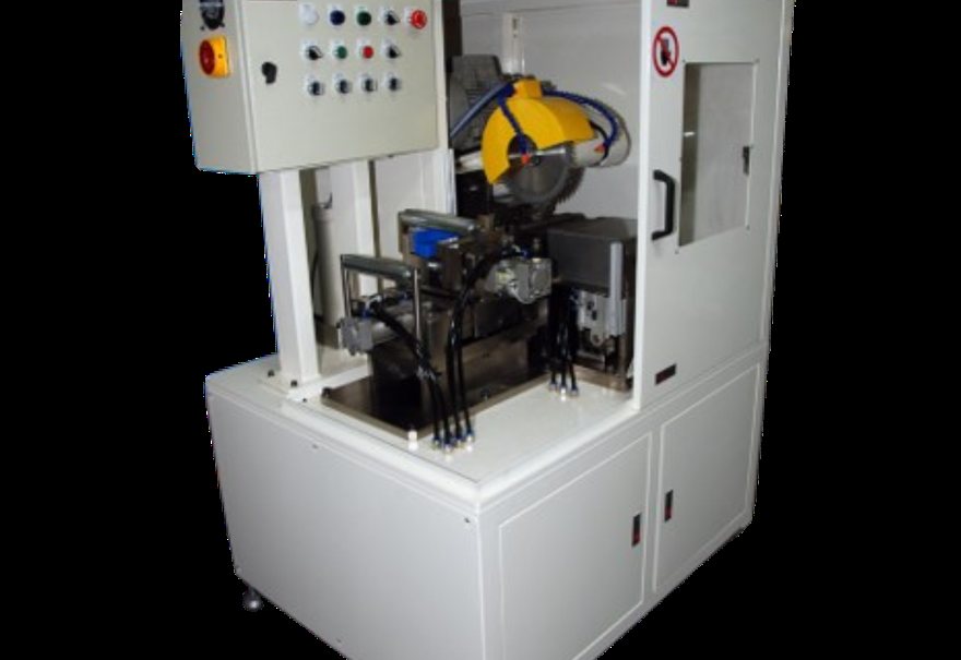 Multi-cutting processing machine by Xtrotech